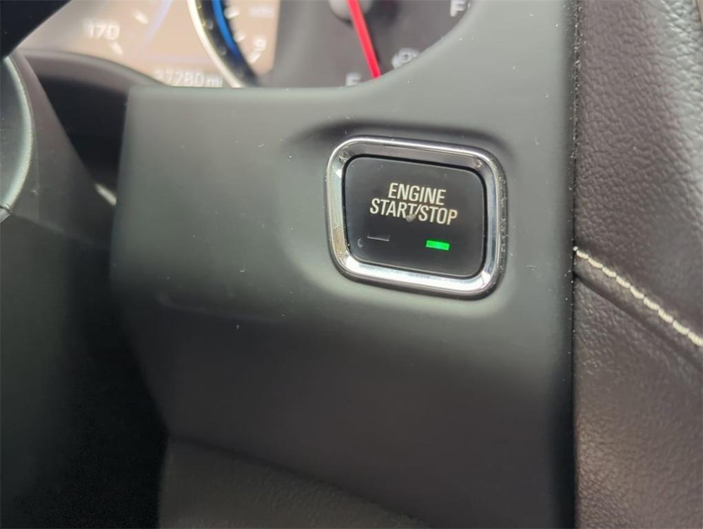used 2022 GMC Acadia car, priced at $34,995