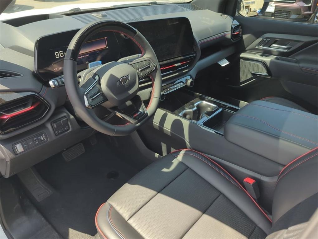 new 2025 Chevrolet Silverado EV car