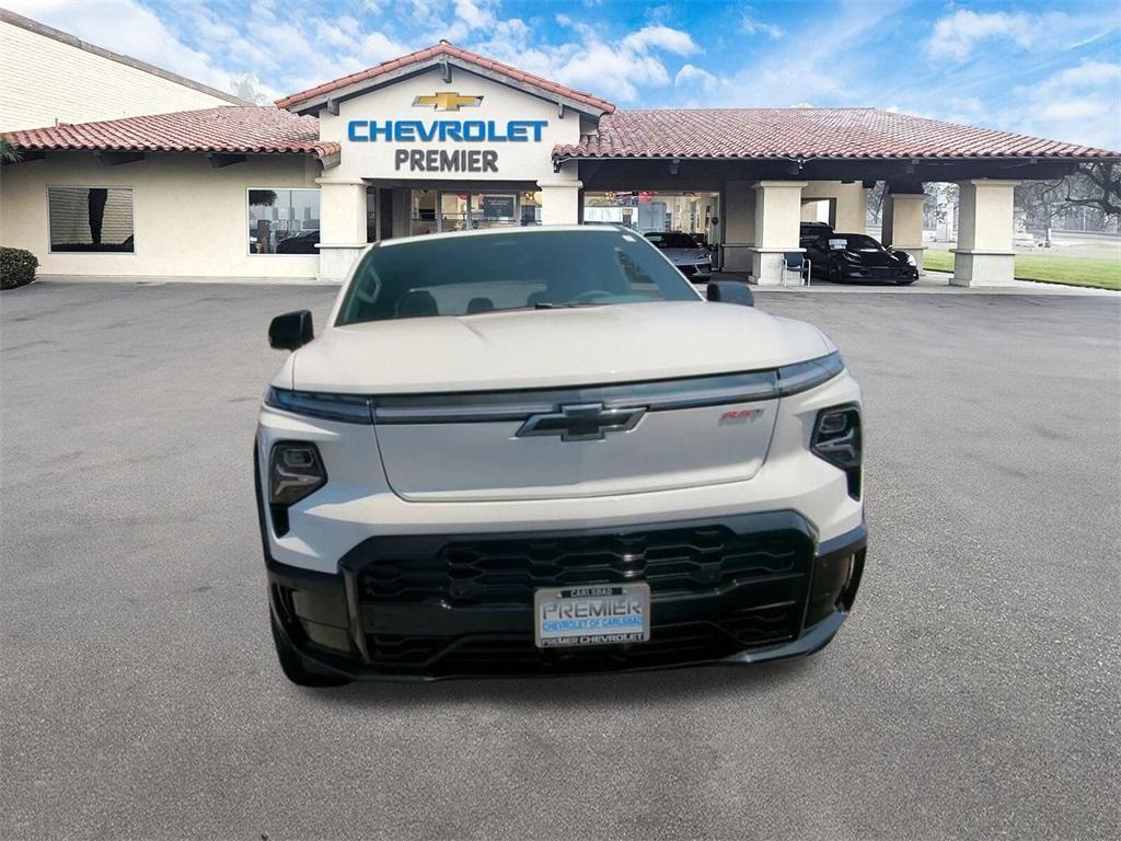 new 2025 Chevrolet Silverado EV car