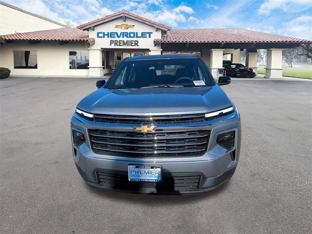 new 2025 Chevrolet Traverse car, priced at $45,495