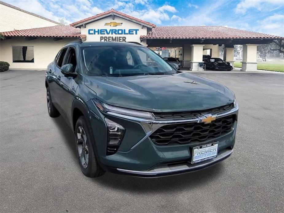 new 2025 Chevrolet Trax car, priced at $24,985