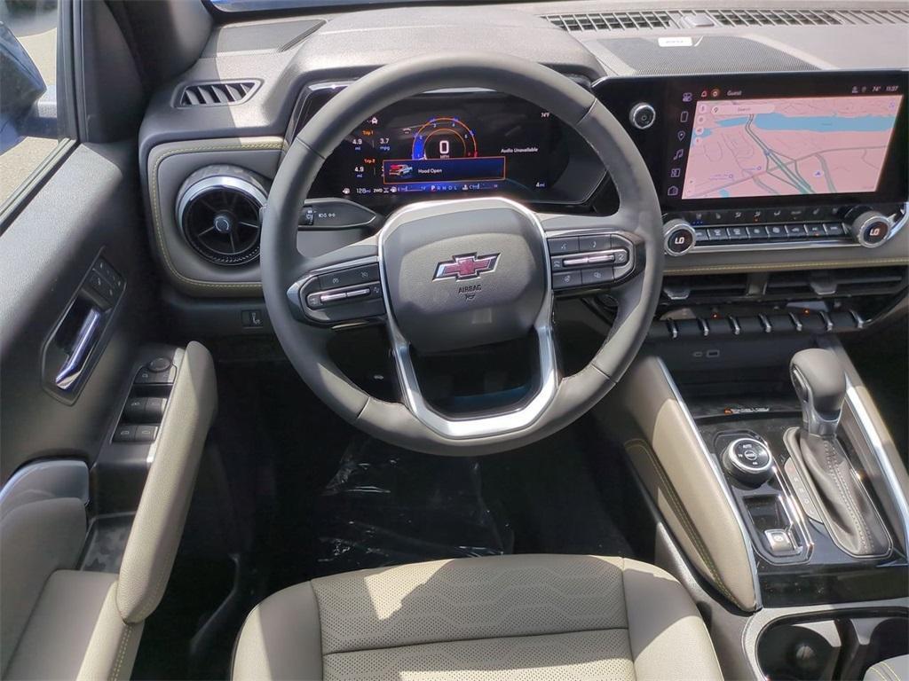 new 2025 Chevrolet Colorado car