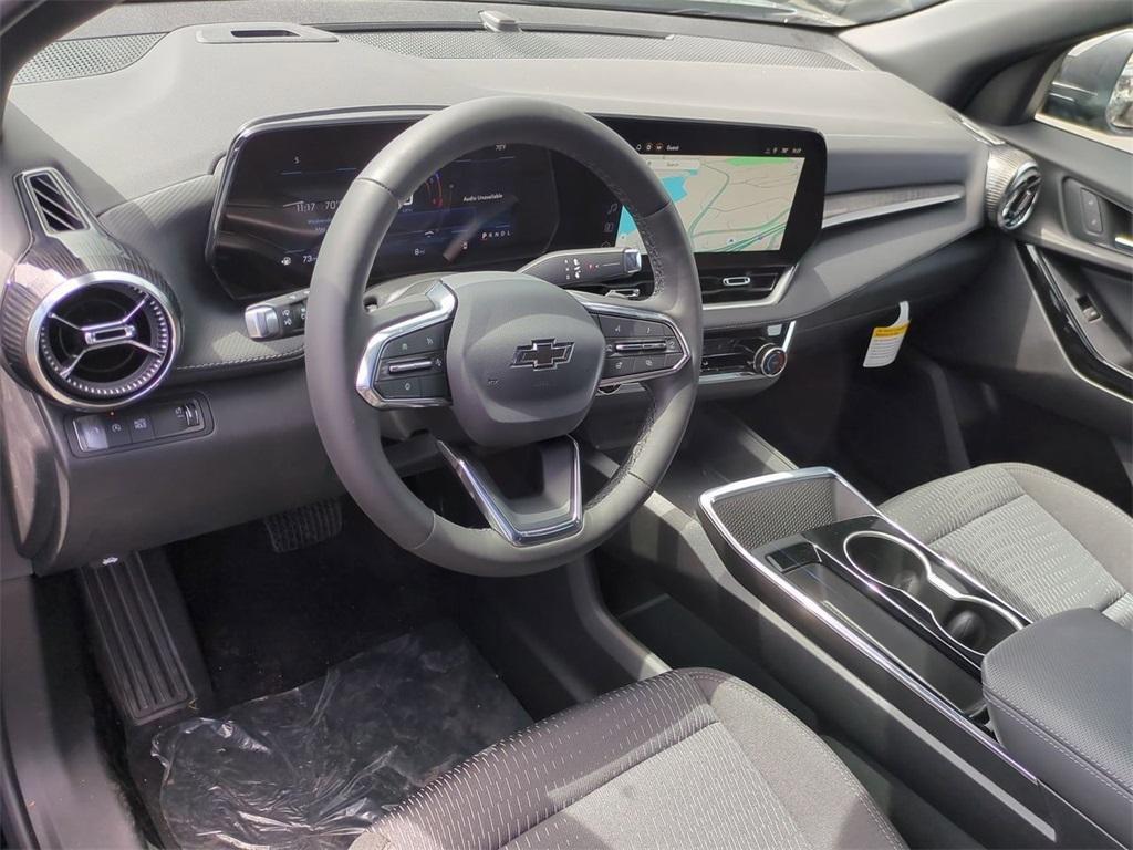 new 2025 Chevrolet Equinox car