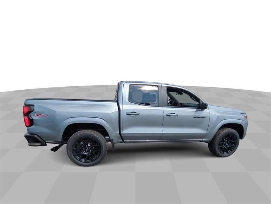 new 2024 Chevrolet Colorado car, priced at $43,880