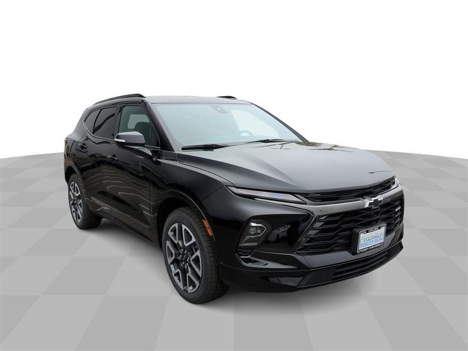 new 2024 Chevrolet Blazer car