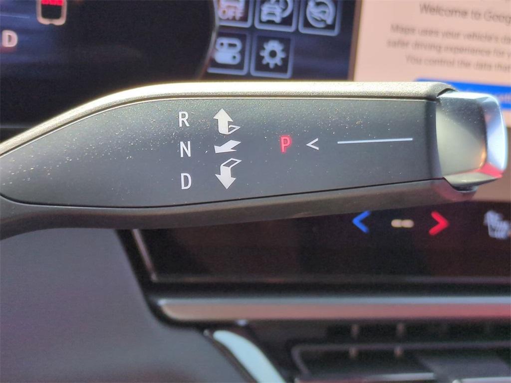 new 2025 Chevrolet Equinox EV car