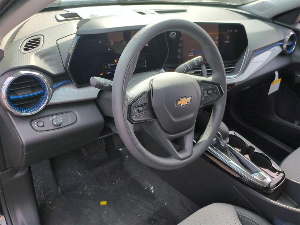 new 2025 Chevrolet Trax car, priced at $23,595