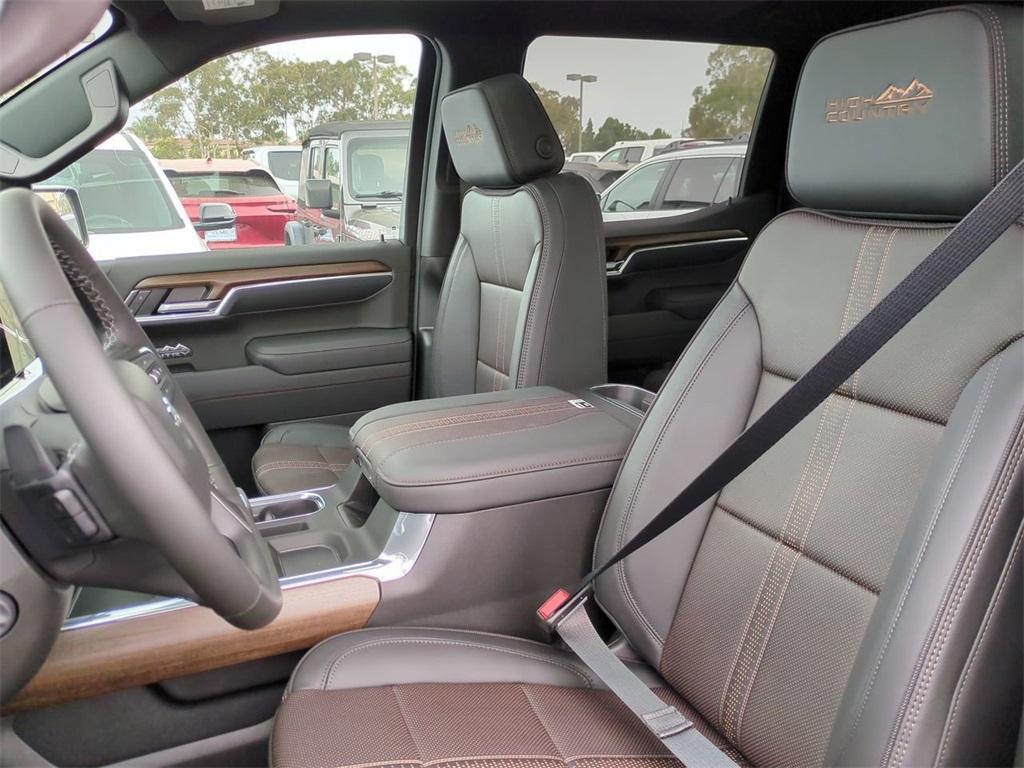new 2025 Chevrolet Silverado 1500 car
