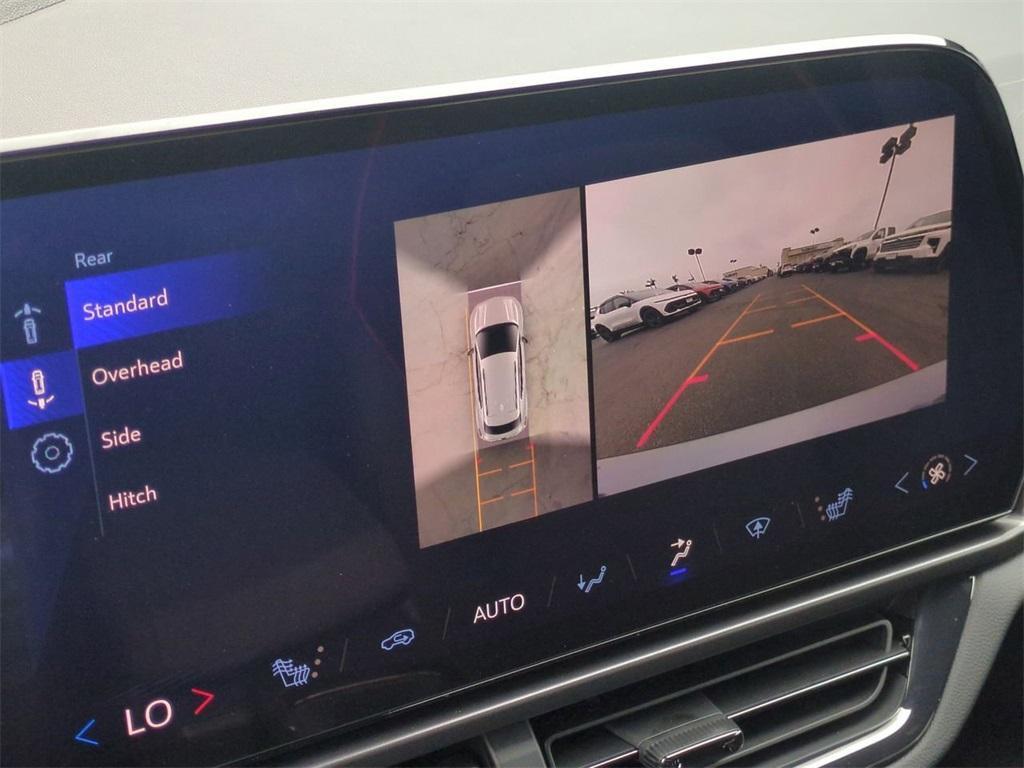 new 2025 Chevrolet Equinox EV car