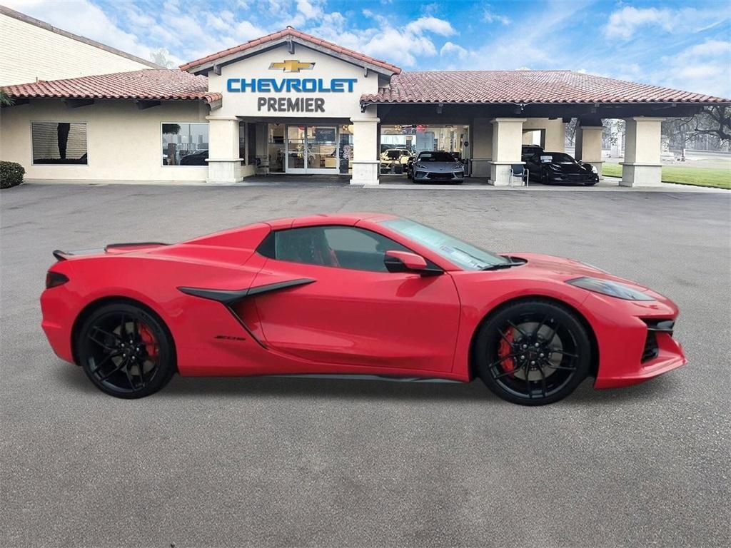 new 2025 Chevrolet Corvette car
