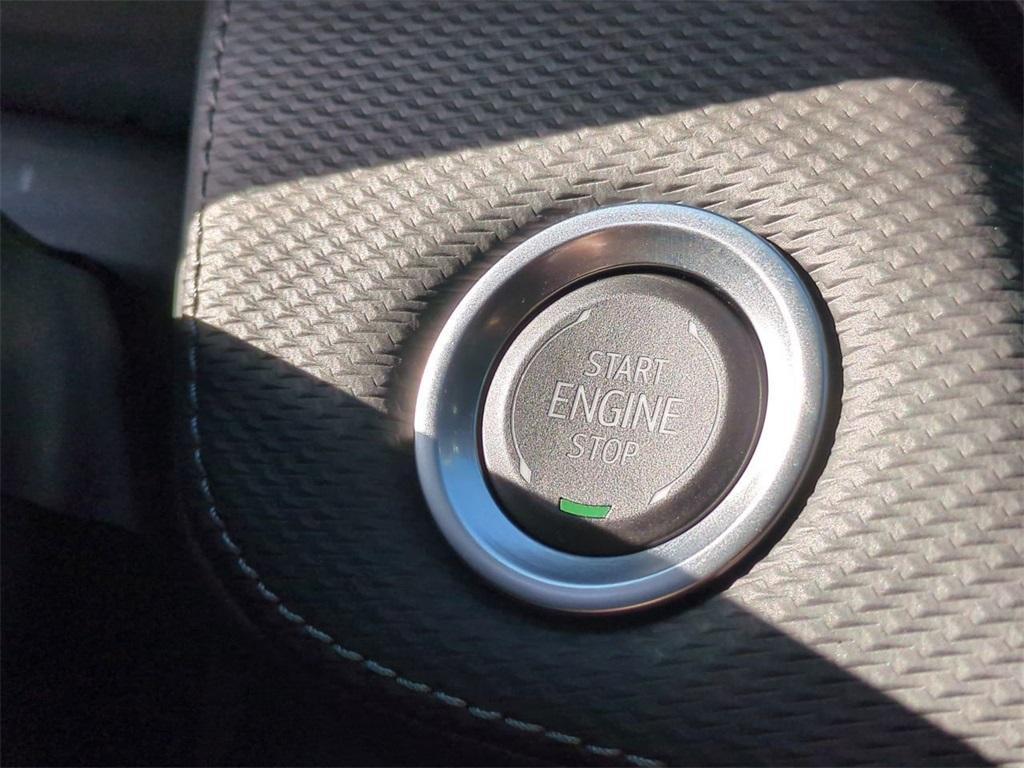 used 2025 Chevrolet Equinox car, priced at $27,995