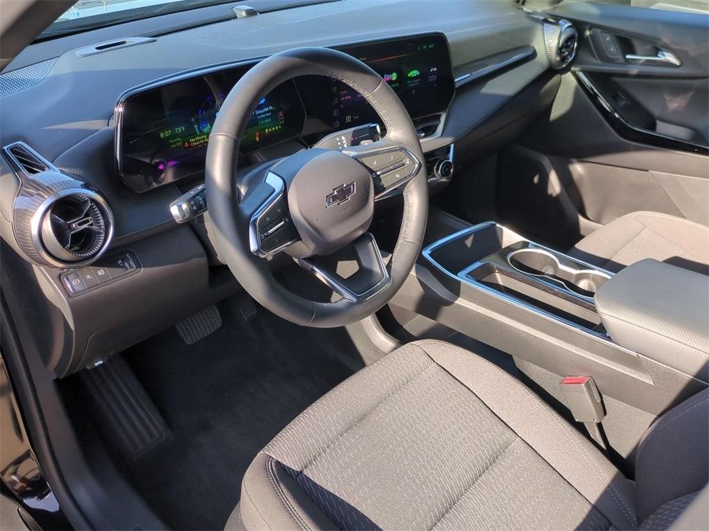used 2025 Chevrolet Equinox car, priced at $27,995