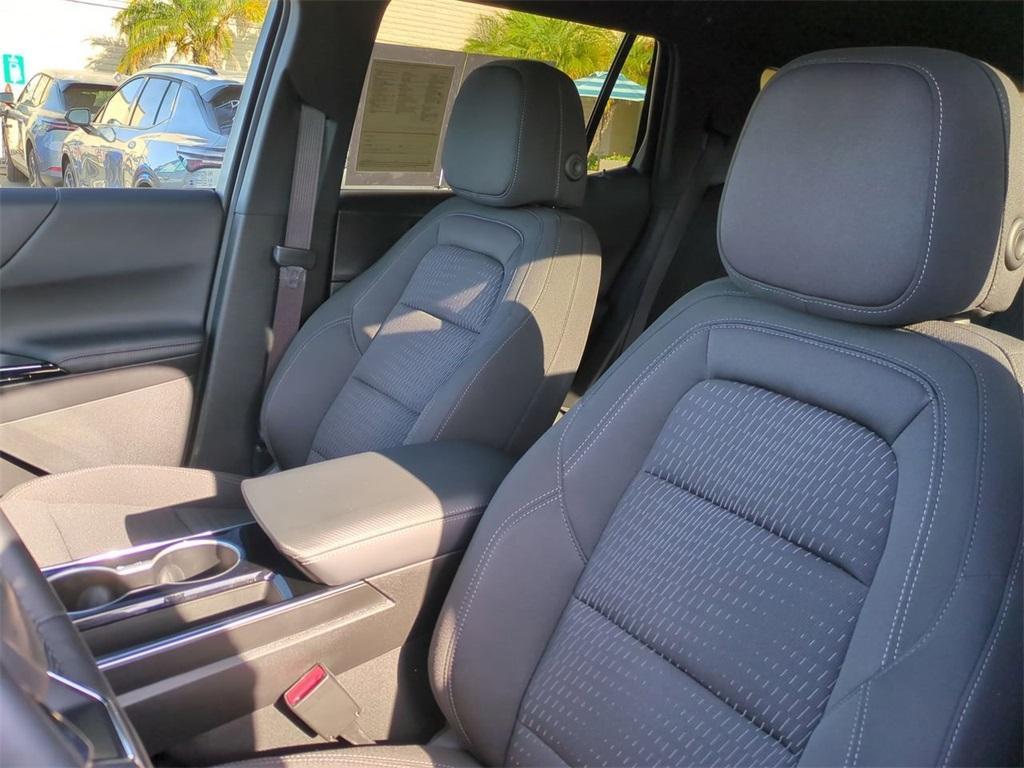 used 2025 Chevrolet Equinox car, priced at $27,995