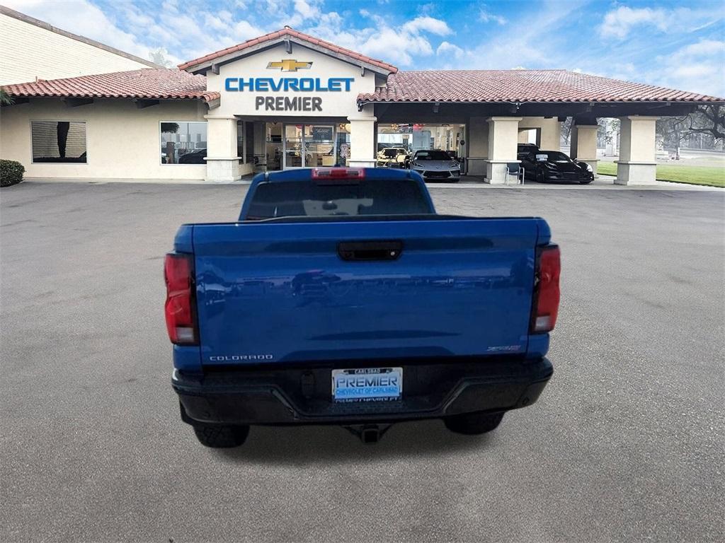 new 2025 Chevrolet Colorado car