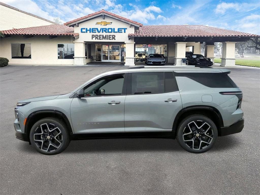 new 2025 Chevrolet Traverse car