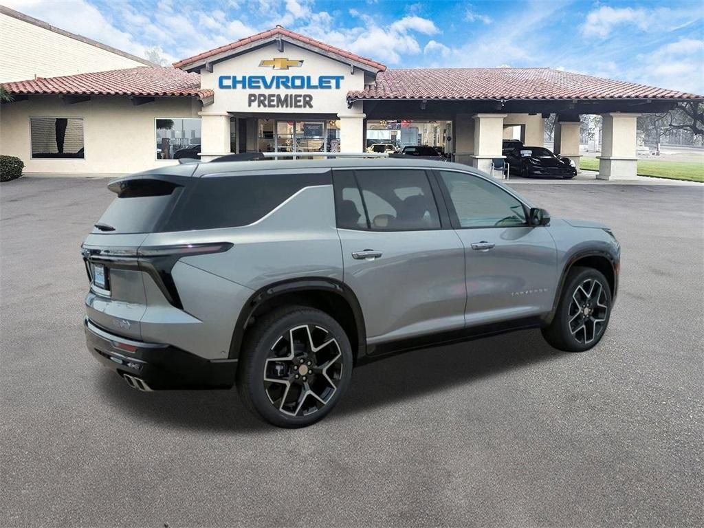 new 2025 Chevrolet Traverse car