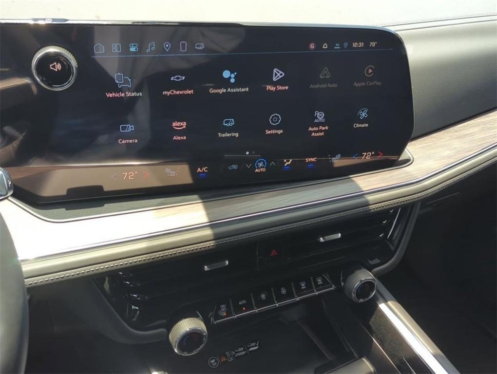 new 2025 Chevrolet Suburban car