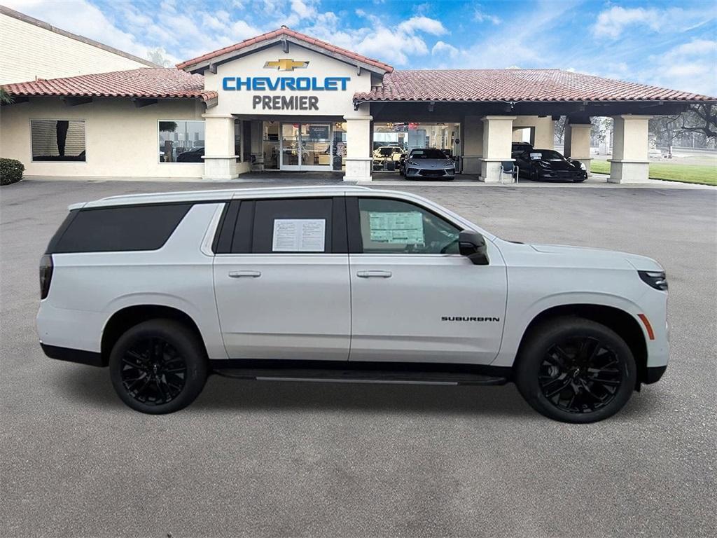 new 2025 Chevrolet Suburban car