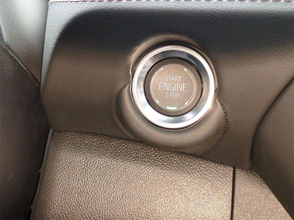 new 2025 Chevrolet Suburban car