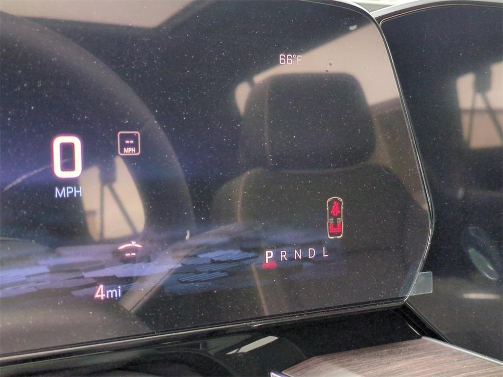 new 2025 Chevrolet Suburban car