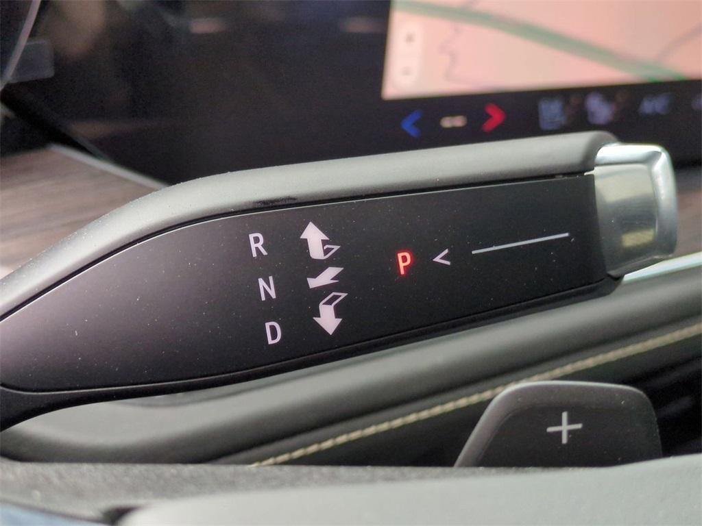 new 2025 Chevrolet Suburban car