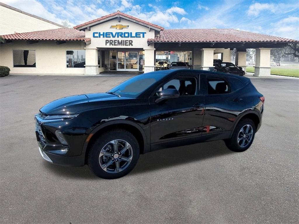 new 2025 Chevrolet Blazer car
