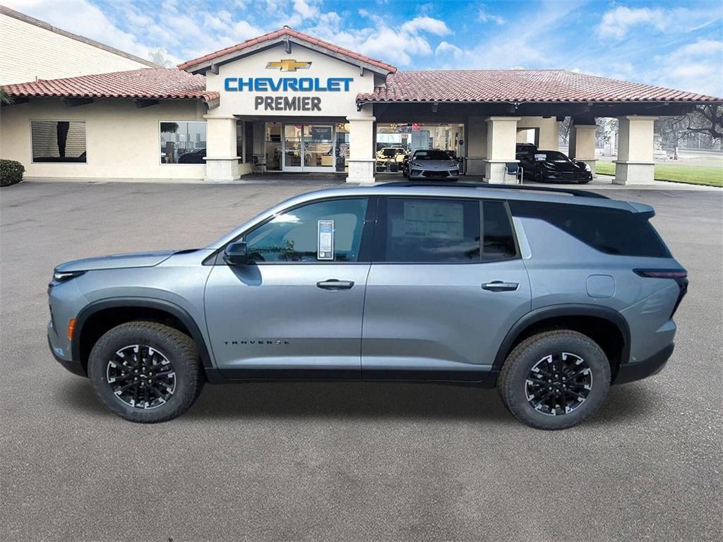 new 2025 Chevrolet Traverse car