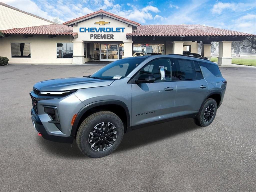 new 2025 Chevrolet Traverse car