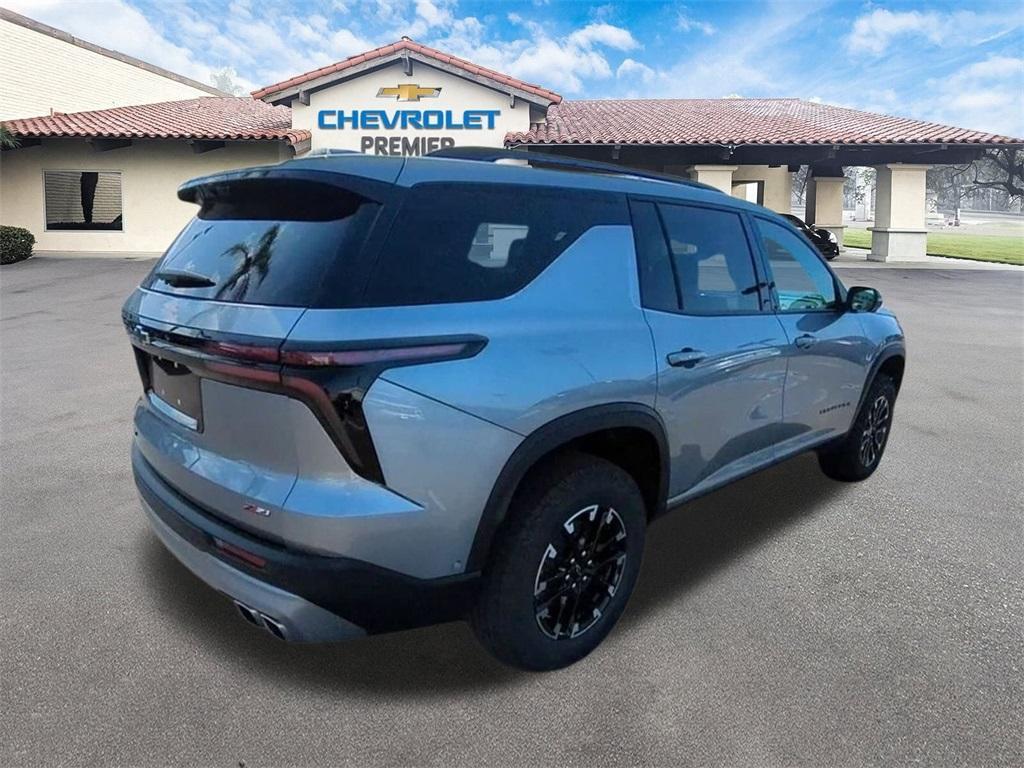 new 2025 Chevrolet Traverse car
