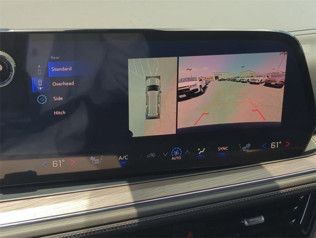 new 2025 Chevrolet Suburban car