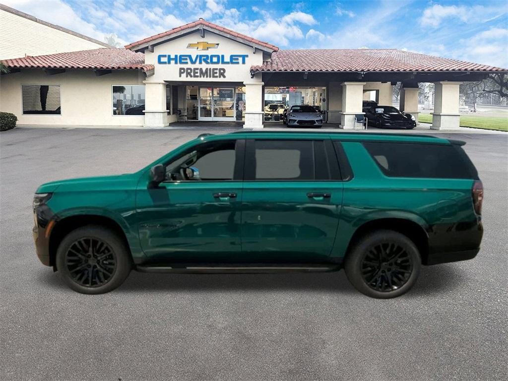 new 2025 Chevrolet Suburban car