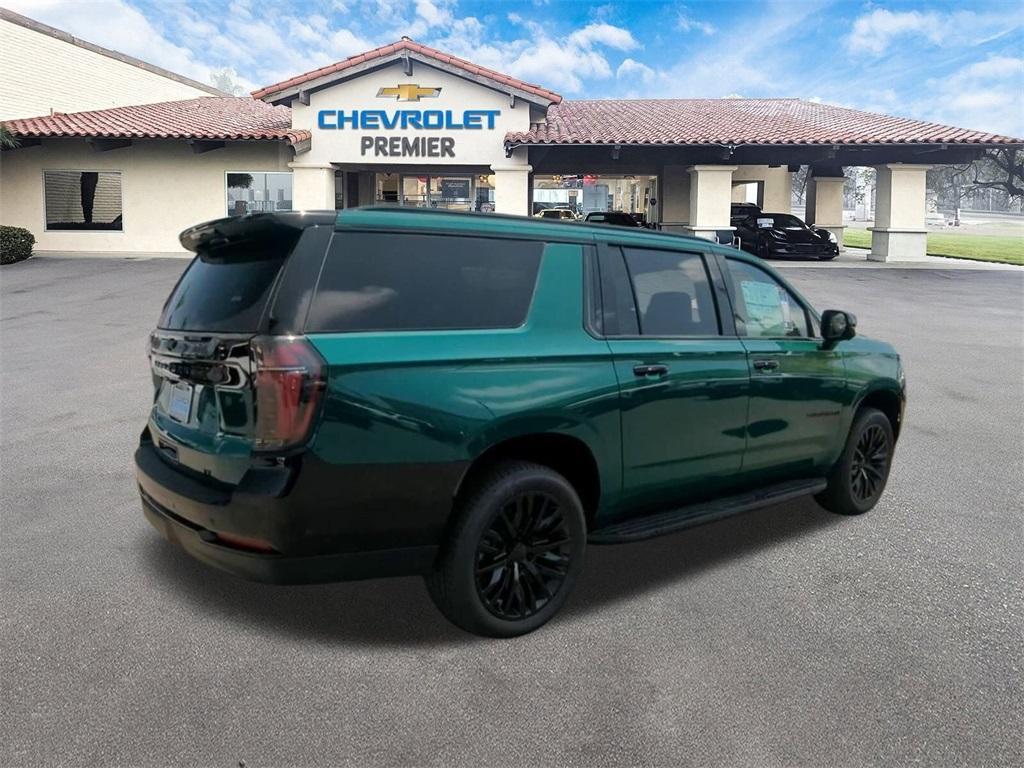 new 2025 Chevrolet Suburban car
