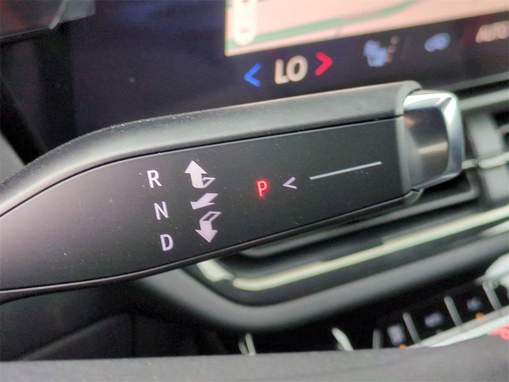 new 2025 Chevrolet Equinox EV car