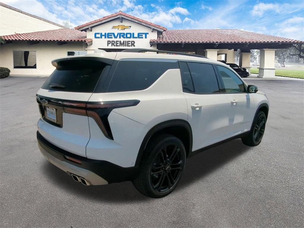 new 2025 Chevrolet Traverse car