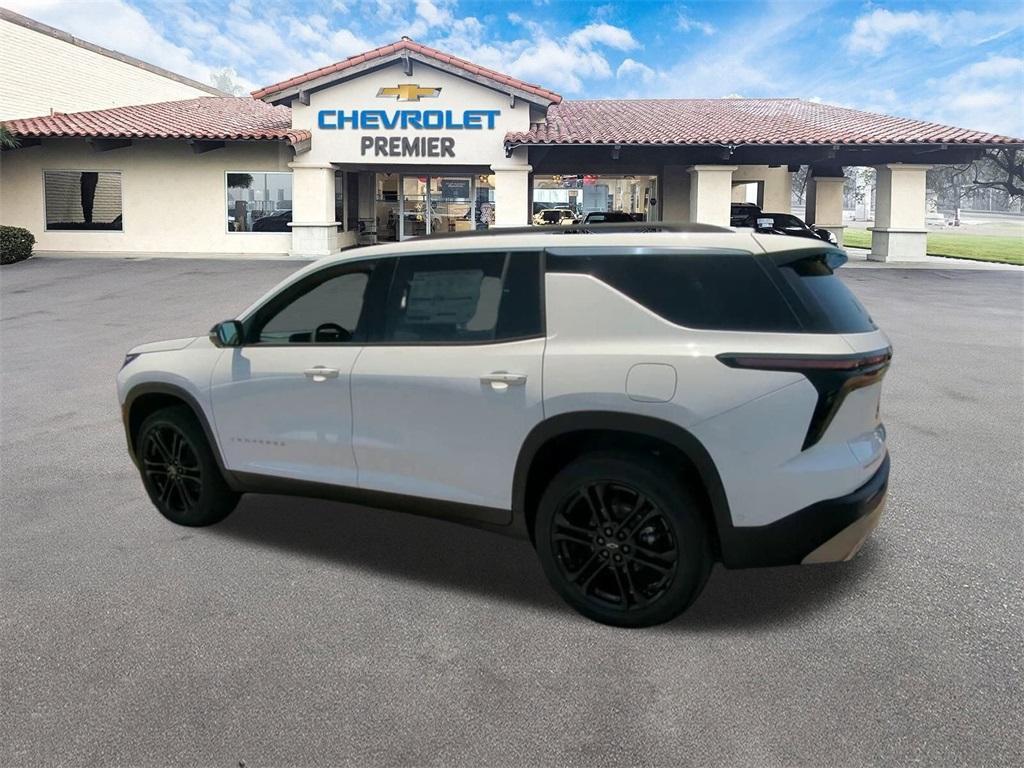 new 2025 Chevrolet Traverse car