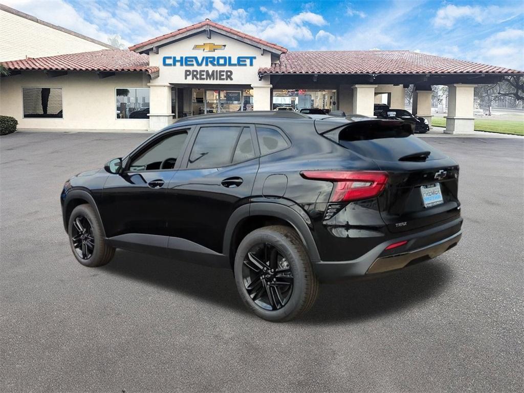new 2025 Chevrolet Trax car