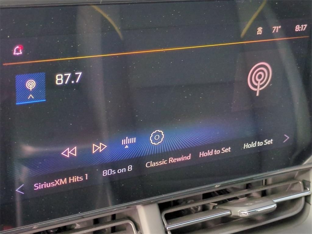 new 2025 Chevrolet Trax car