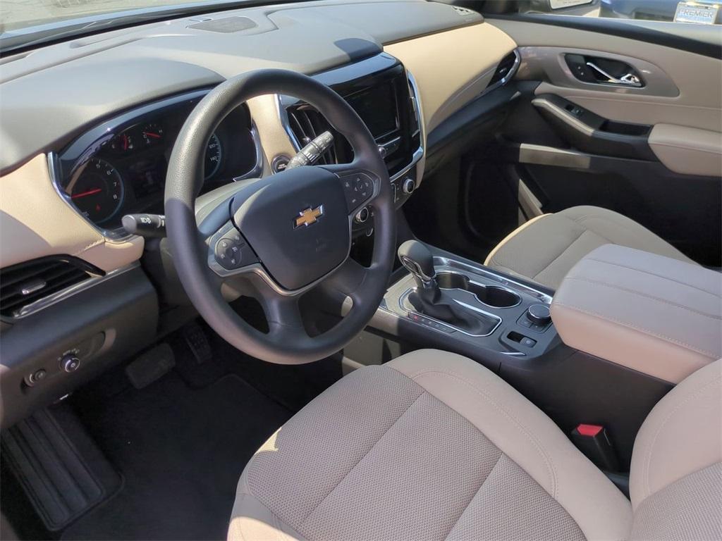 used 2023 Chevrolet Traverse car, priced at $31,495