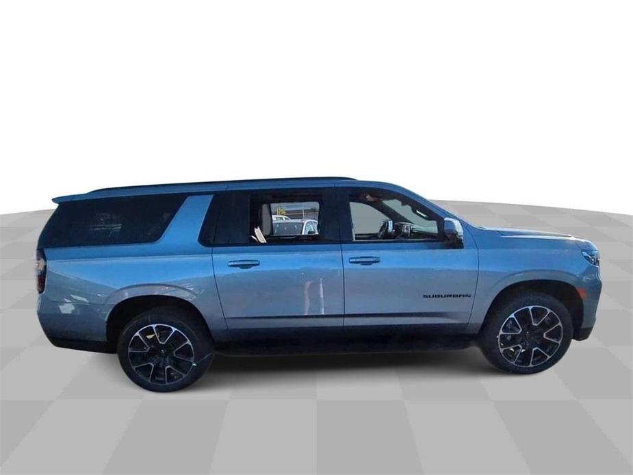 new 2024 Chevrolet Suburban car, priced at $75,690