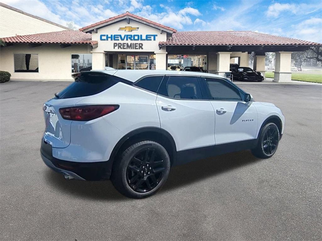 new 2025 Chevrolet Blazer car