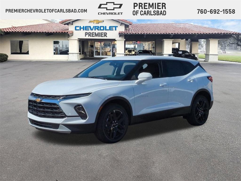 new 2025 Chevrolet Blazer car