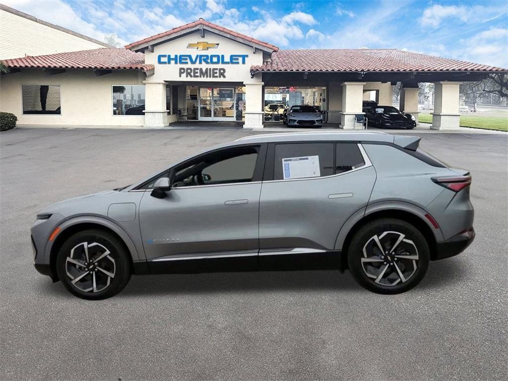 used 2024 Chevrolet Equinox EV car, priced at $34,890