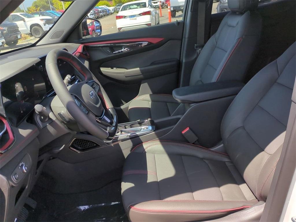 new 2025 Chevrolet TrailBlazer car