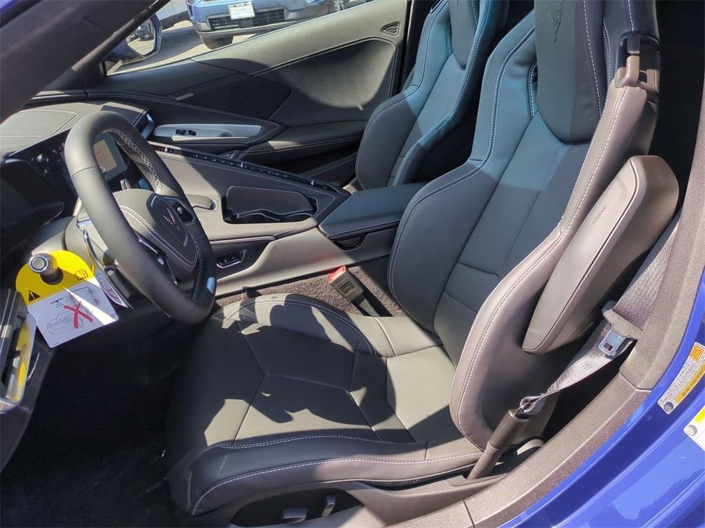 new 2025 Chevrolet Corvette car