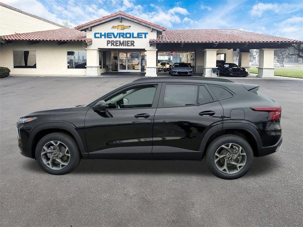 new 2025 Chevrolet Trax car