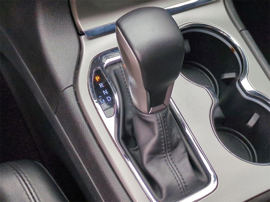 used 2020 Jeep Grand Cherokee car, priced at $25,295