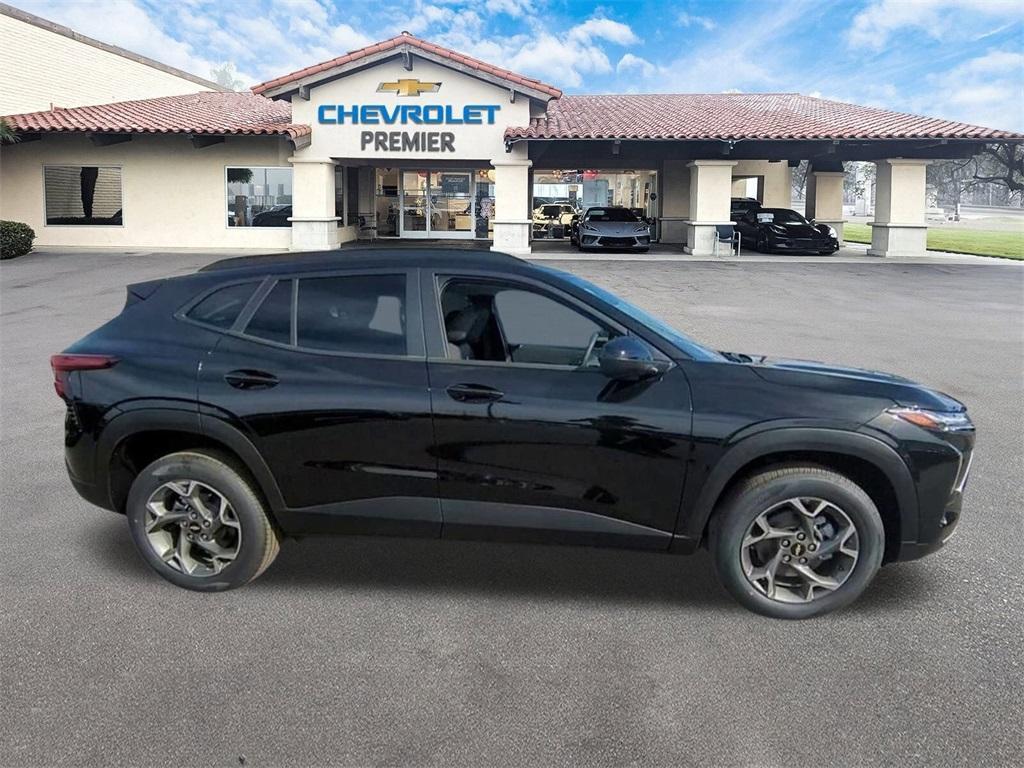 new 2025 Chevrolet Trax car, priced at $23,595