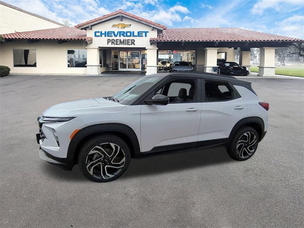 new 2025 Chevrolet TrailBlazer car, priced at $32,225