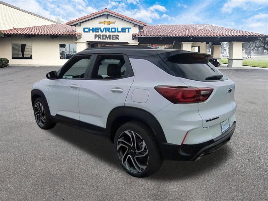 new 2025 Chevrolet TrailBlazer car, priced at $32,225