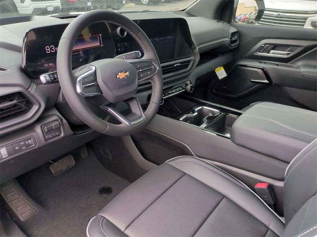 new 2025 Chevrolet Silverado EV car